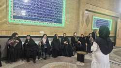 برگزاری جلسات آموزشی خود مراقبتی با محوریت سلامت بانوان و سالمندان در مرکز بهداشت جنوب تهران